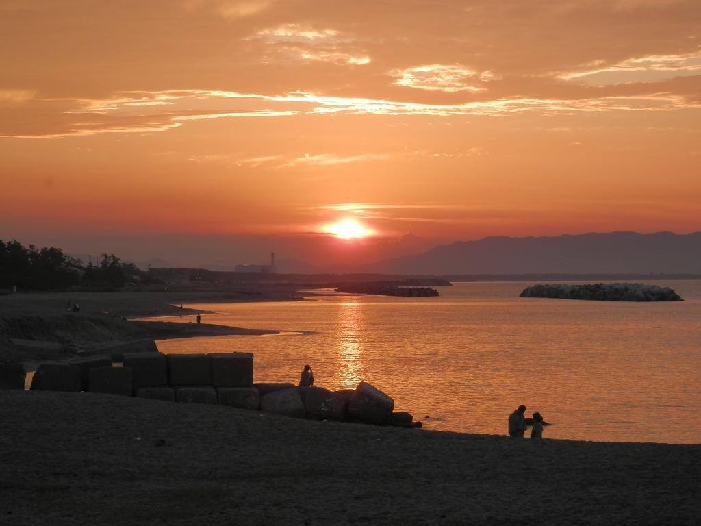 Kaike Kikunoya Hotel Йонаго Екстериор снимка
